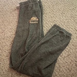 ROOTS KIDS salt and pepper pants